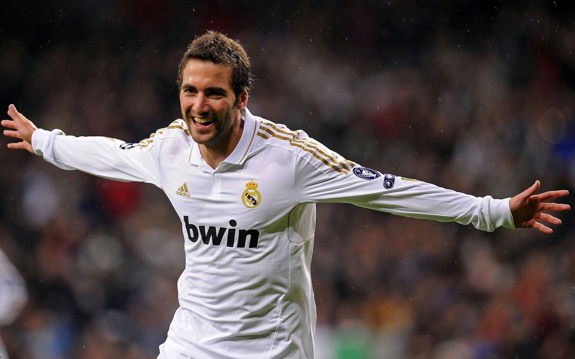 于海专访畅谈邵佳一执教国足，专业传承与体系革新，为中国足球注入强心剂